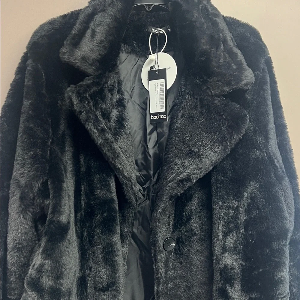 Black faux fur coat - Picture 2 of 6